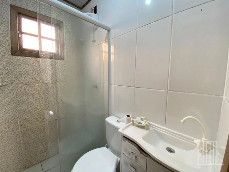 EXCELENTE CASA DE MADEIRA Á VENDA!: 13ª foto da galeria de imagens do imóvel