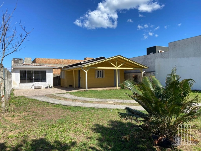 EXCELENTE CASA DE MADEIRA Á VENDA!: 2ª foto da galeria de imagens do imóvel