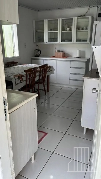 EXCELENTE CASA À VENDA NO BAIRRO ARROIO TEIXEIRA EM CAPÃO DA CANOA!: 7ª foto da galeria de imagens do imóvel