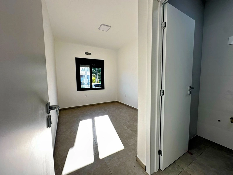 IMÓVEL COM 2 DORMITÓRIOS E UMA SUÍTE EM CAPÃO NOVO!: 14ª foto da galeria de imagens do imóvel