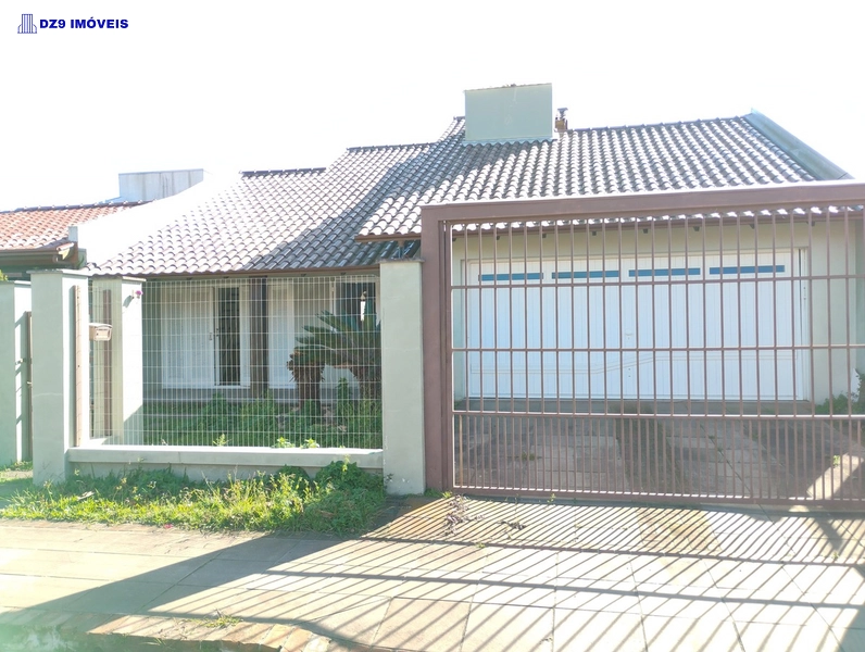 Casa com 3 Dormitórios em Capão Novo!: 1ª foto da galeria de imagens do imóvel