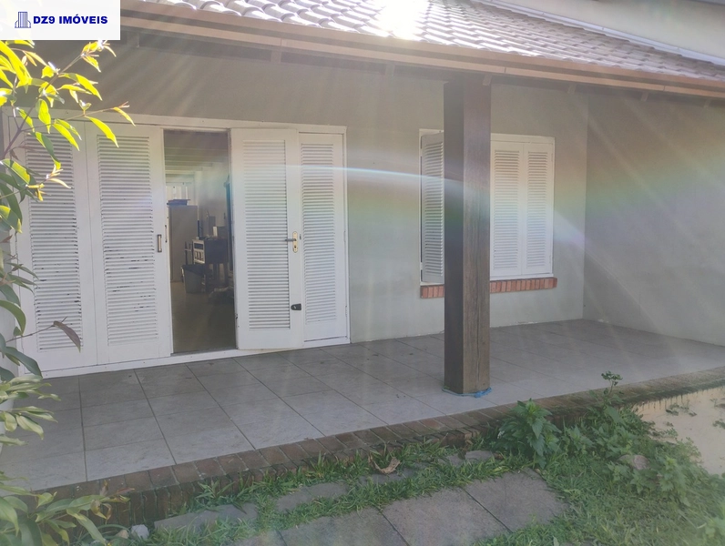 Casa com 3 Dormitórios em Capão Novo!: 2ª foto da galeria de imagens do imóvel