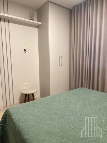 ELEGANTE APARTAMENTO NO NOBRE BAIRRO NAVEGANTES: 2ª foto da galeria de imagens do imóvel