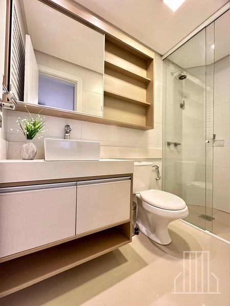 ELEGANTE APARTAMENTO NO NOBRE BAIRRO NAVEGANTES: 6ª foto da galeria de imagens do imóvel