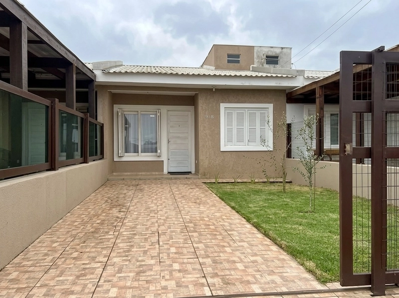 casa à venda : 2ª foto da galeria de imagens do imóvel
