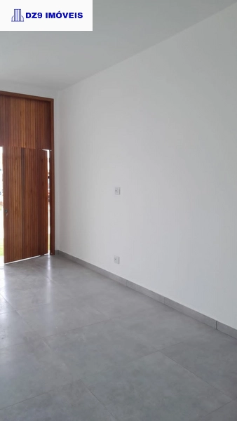 Casa moderna no Jardim Beira Mar, perto do mar e comércios: 5ª foto da galeria de imagens do imóvel