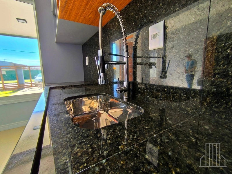 MARAVILHOSA CASA COM 2 SUÍTES À VENDA NO BAIRRO PRAIA DO BARCO!: 28ª foto da galeria de imagens do imóvel