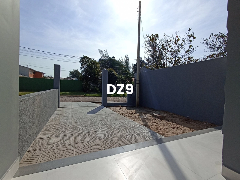 CASA COM 2 DORMITORIOS, SENDO 1 SUÍTES, VAZIO!: 18ª foto da galeria de imagens do imóvel