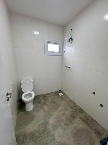 EXCELENTE CASA À VENDA NO BAIRRO JARDIM BEIRA MAR - CAPÃO DA CANOA!: 5ª foto da galeria de imagens do imóvel