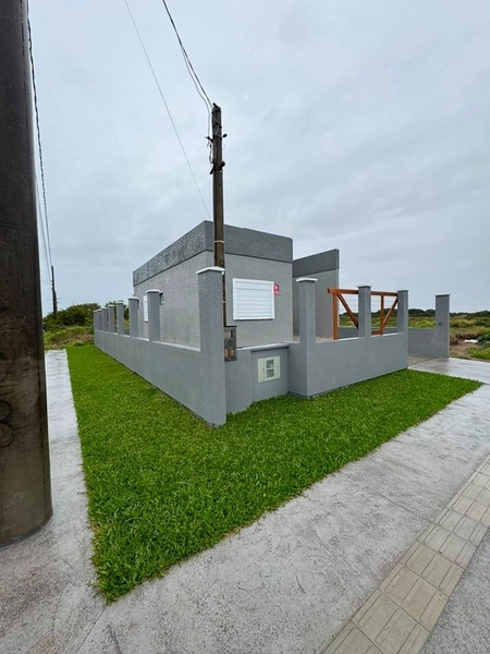 EXCELENTE CASA À VENDA NO BAIRRO JARDIM BEIRA MAR - CAPÃO DA CANOA!: 3ª foto da galeria de imagens do imóvel