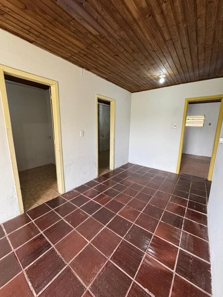 CASA PARA ALUGAR ANUALMENTE NO JARDIM BEIRA MAR: 6ª foto da galeria de imagens do imóvel