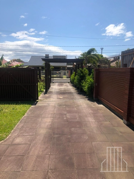 EXCELENTE CASA COM AMPLO TERRENO EM ATLÂNTIDA, XANGRI-LÁ!: 9ª foto da galeria de imagens do imóvel