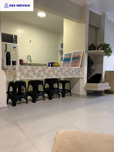 Apartamento Térreo Encantador a Poucos Passos do Mar: 2ª foto da galeria de imagens do imóvel