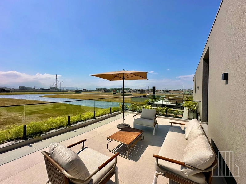 Sobrado de Luxo à Beira do Lago no Condomínio Amare: 11ª foto da galeria de imagens do imóvel