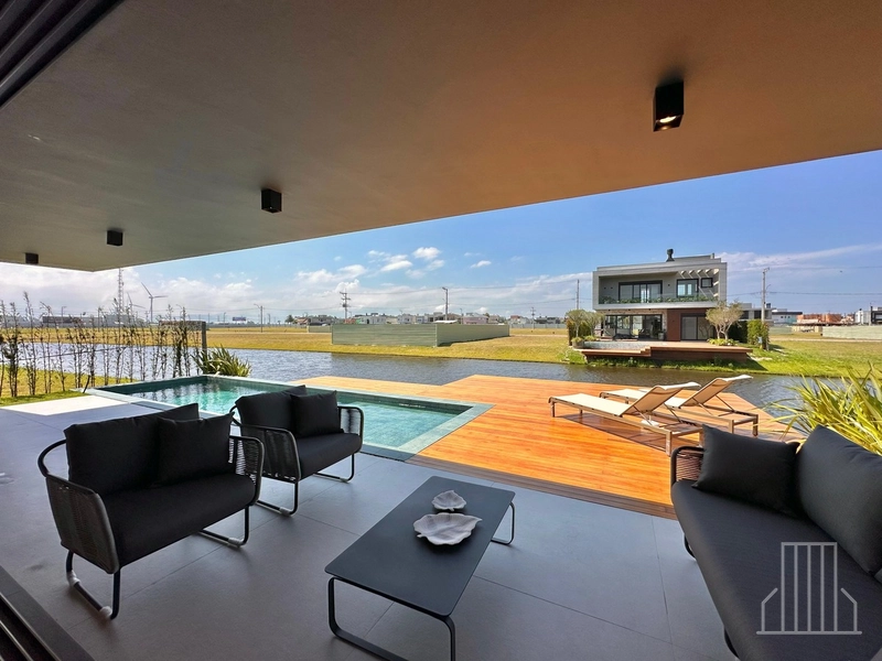 Sobrado de Luxo à Beira do Lago no Condomínio Amare: 8ª foto da galeria de imagens do imóvel