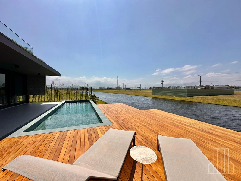 Sobrado de Luxo à Beira do Lago no Condomínio Amare: 7ª foto da galeria de imagens do imóvel