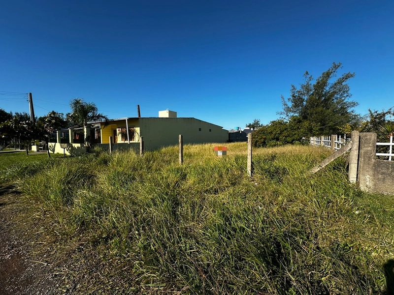 Terreno 300m² em Capão Novo – Excelente Oportunidade no Litoral Gaúcho: 2ª foto da galeria de imagens do imóvel