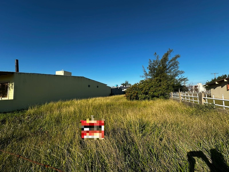 Terreno 300m² em Capão Novo – Excelente Oportunidade no Litoral Gaúcho: 3ª foto da galeria de imagens do imóvel