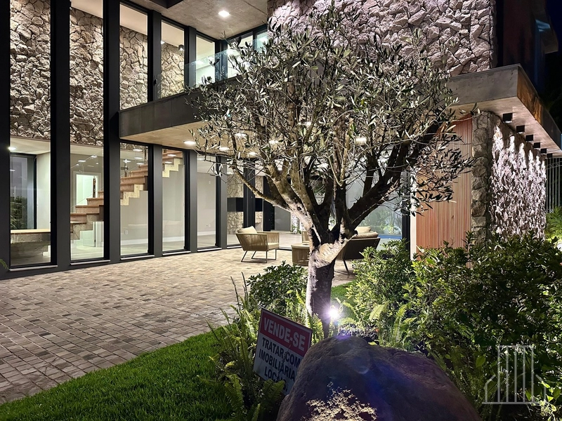 ESPETACULAR SOBRADO EM CONDOMÍNIO FECHADO NO BAIRRO ATLÂNTIDA!: 8ª foto da galeria de imagens do imóvel