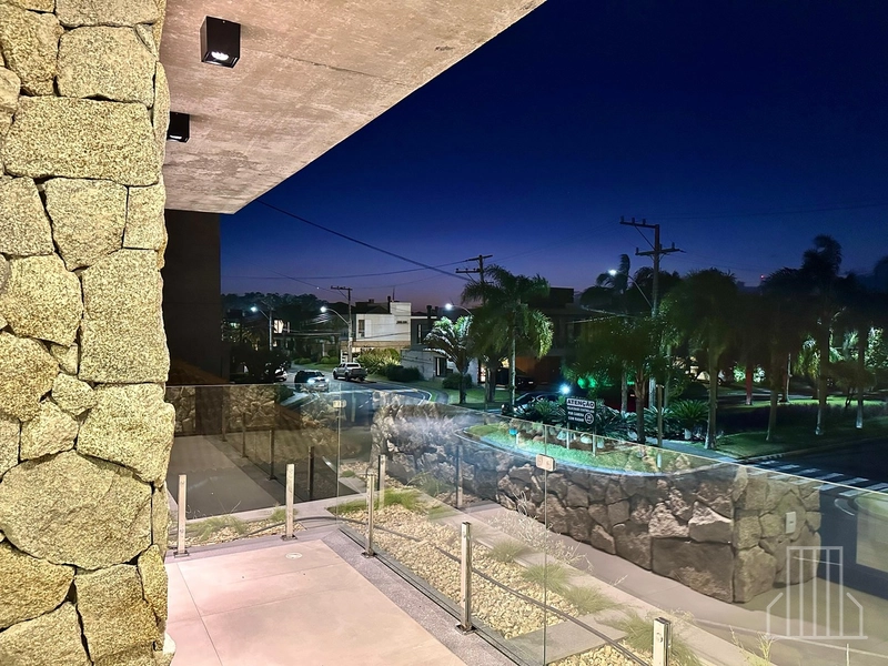 ESPETACULAR SOBRADO EM CONDOMÍNIO FECHADO NO BAIRRO ATLÂNTIDA!: 15ª foto da galeria de imagens do imóvel