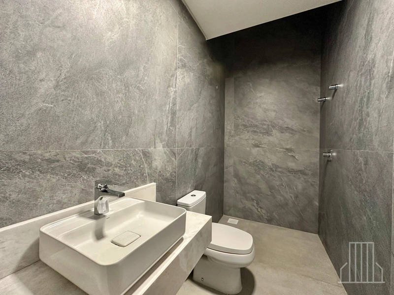 ESPETACULAR SOBRADO EM CONDOMÍNIO FECHADO NO BAIRRO ATLÂNTIDA!: 29ª foto da galeria de imagens do imóvel