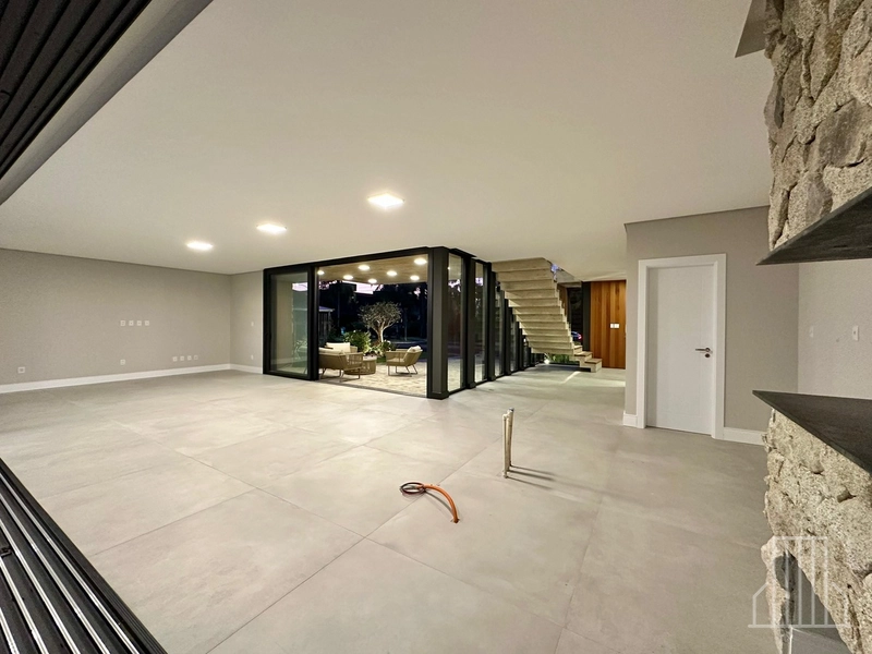 ESPETACULAR SOBRADO EM CONDOMÍNIO FECHADO NO BAIRRO ATLÂNTIDA!: 19ª foto da galeria de imagens do imóvel