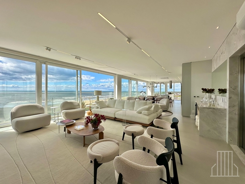 DESLUBRANTE APARTAMENTO NO NOBRE BAIRRO NAVEGANTES EM CAPÃO DA CANOA!: 5ª foto da galeria de imagens do imóvel