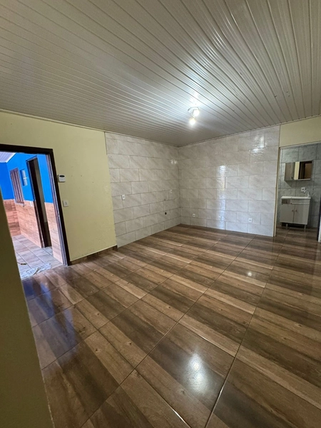 ESPAÇOSA CASA PARA ALUGAR ANUALMENTE NA ZONA NOVA – CAPÃO DA CANOA: 6ª foto da galeria de imagens do imóvel