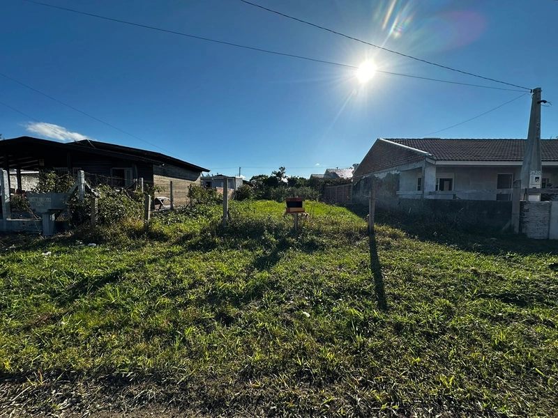 Terreno 300m² em Capão Novo – Excelente Oportunidade no Litoral Gaúcho: 3ª foto da galeria de imagens do imóvel