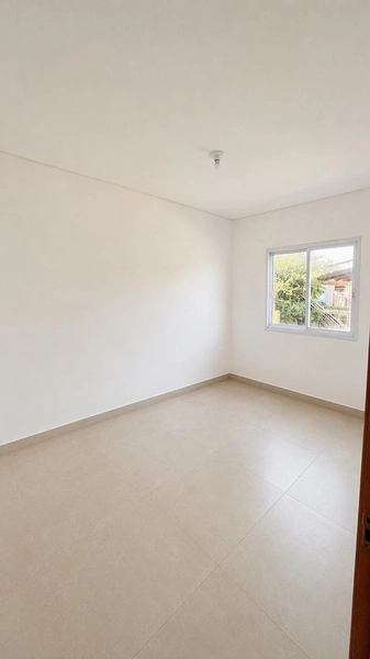 Casa de 2 Dormitórios com Churrasqueira em Capão Novo!: 3ª foto da galeria de imagens do imóvel