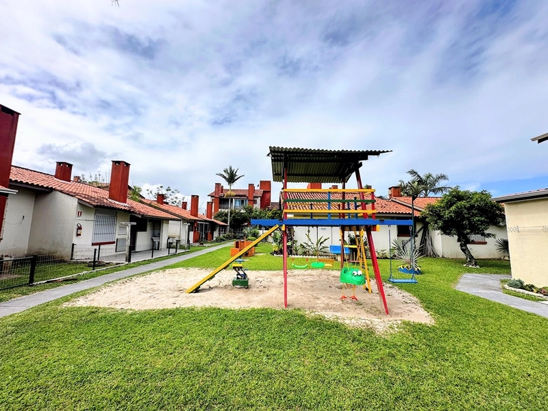 Kitnet Mobiliada em Capão Novo – Condomínio com Infraestrutura Completa: 20ª foto da galeria de imagens do imóvel