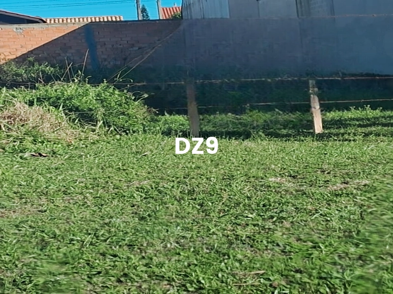 OPORTUNIDADE ÚNICA: TERRENO BEM LOCALIZADO À VENDA!: 1ª foto da galeria de imagens do imóvel