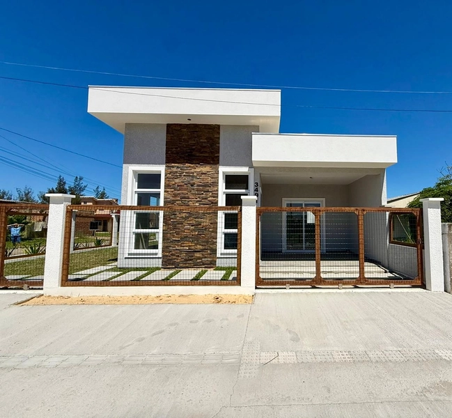 CASA A VENDA EM CAPÃO NOVO!: 5ª foto da galeria de imagens do imóvel