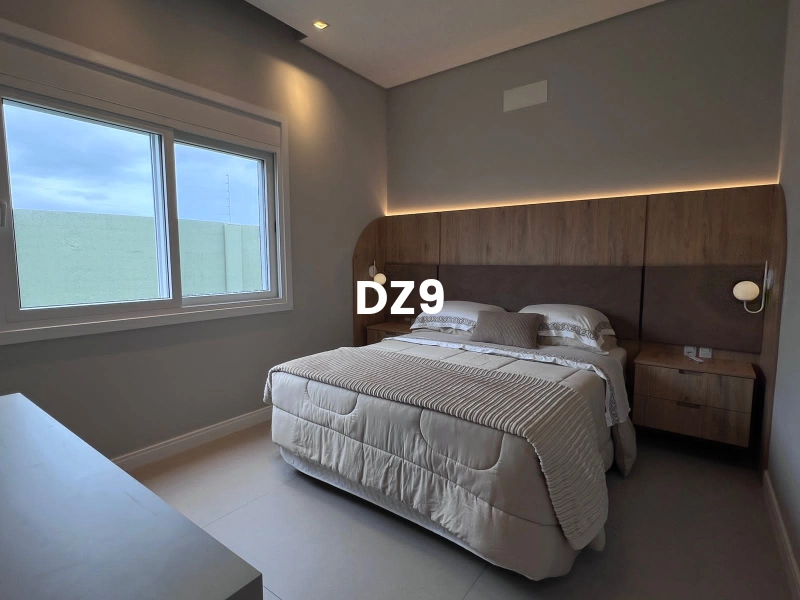 CASA COM 4 SUÍTES, MOBILIADO: 15ª foto da galeria de imagens do imóvel