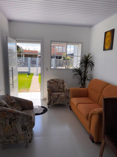 Casa Geminada Mobiliada com 2 Dormitórios e Pátio Privativo: 6ª foto da galeria de imagens do imóvel