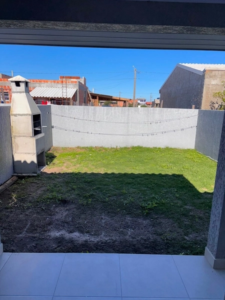 Casa Geminada Mobiliada com 2 Dormitórios e Pátio Privativo: 22ª foto da galeria de imagens do imóvel