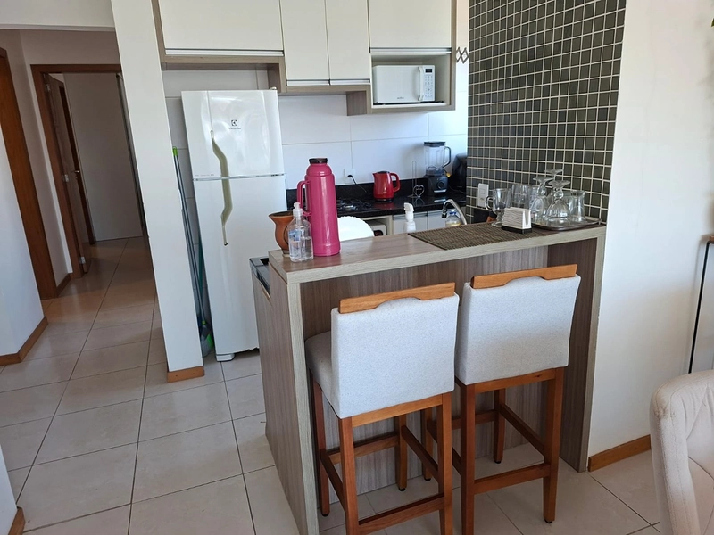 partamento mobiliado na Zona Nova, perto do mar e da praça: 7ª foto da galeria de imagens do imóvel