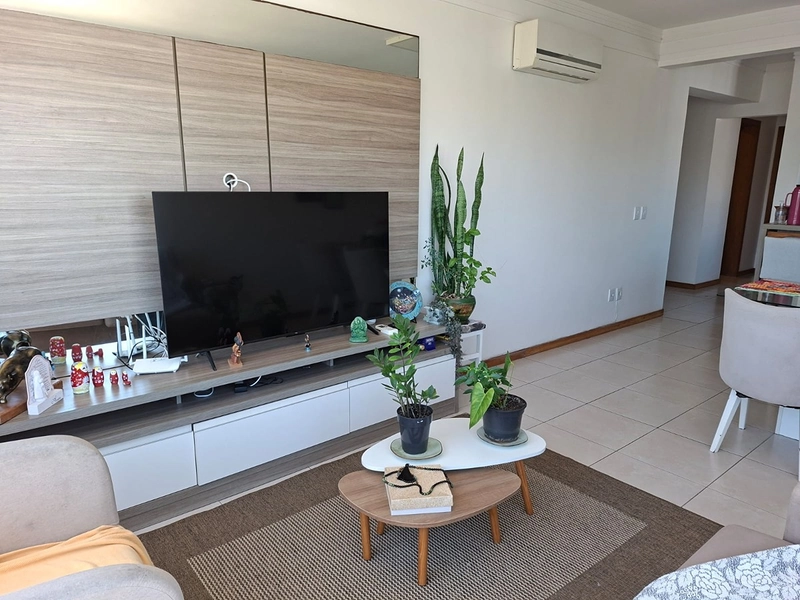 partamento mobiliado na Zona Nova, perto do mar e da praça: 6ª foto da galeria de imagens do imóvel