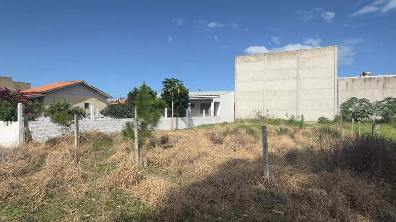 TERRENO A VENDA EM CAPÃO NOVO, POSTO 04!: 1ª foto da galeria de imagens do imóvel