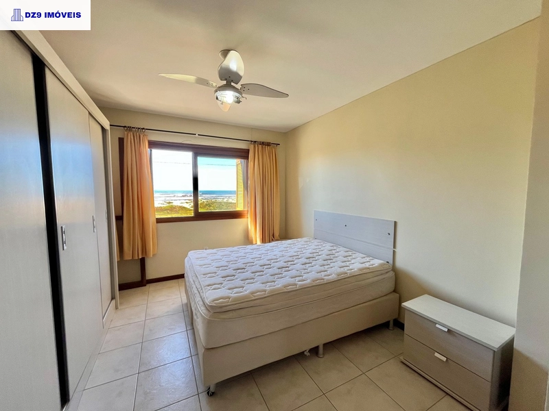 SOBRADO A UMA QUADRA DO MAR: 14ª foto da galeria de imagens do imóvel