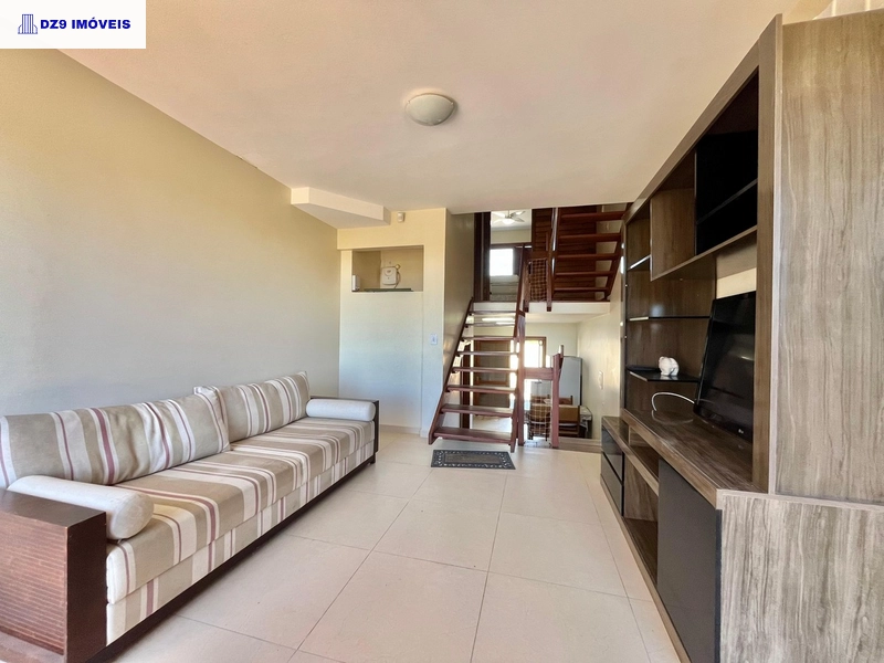 SOBRADO A UMA QUADRA DO MAR: 7ª foto da galeria de imagens do imóvel