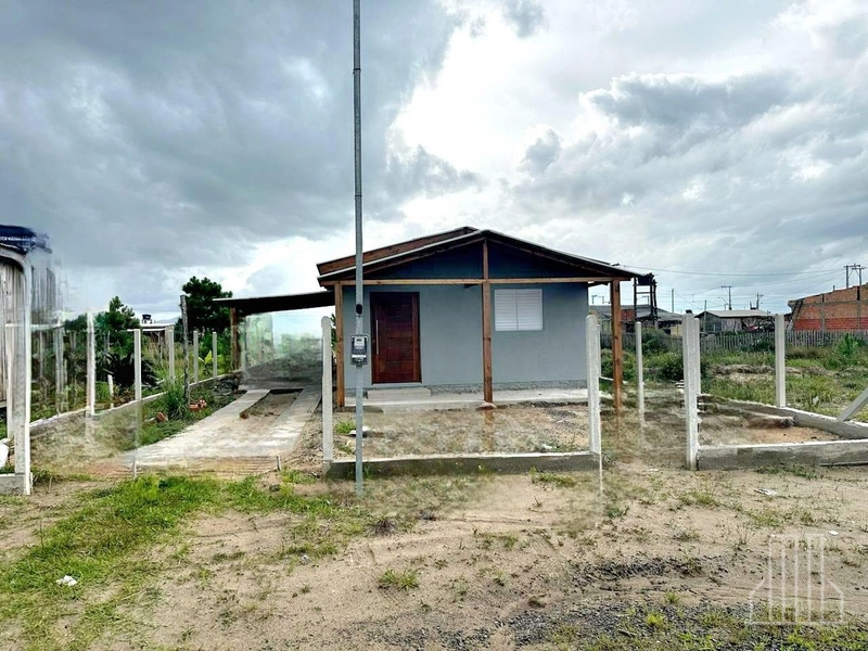 CASA A VENDA EM CAPÃO NOVO!: 5ª foto da galeria de imagens do imóvel