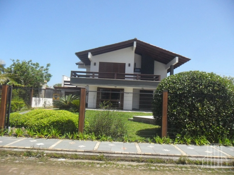 EXCELENTE SOBRADO PARA LOCAÇÃO TEMPORADA NO BAIRRO ATLÂNTIDA: 2ª foto da galeria de imagens do imóvel