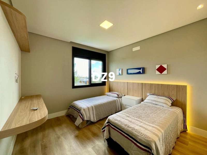 5 SUÍTES, MOBILIADA EM CONDOMÍNIO FECHADO!: 2ª foto da galeria de imagens do imóvel