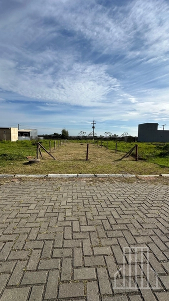 EXCELENTE TERRENO EM BAIRRO PLANEJADO NO BELLA PARK, CAPÃO DA CANOA: 2ª foto da galeria de imagens do imóvel