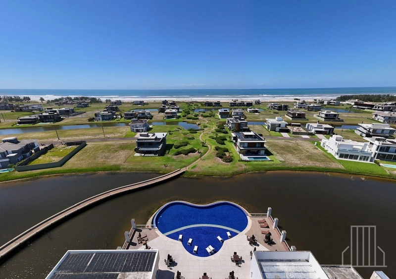 COSTA SERENA CONDOMÍNIO A BEIRA MAR: 5ª foto da galeria de imagens do imóvel