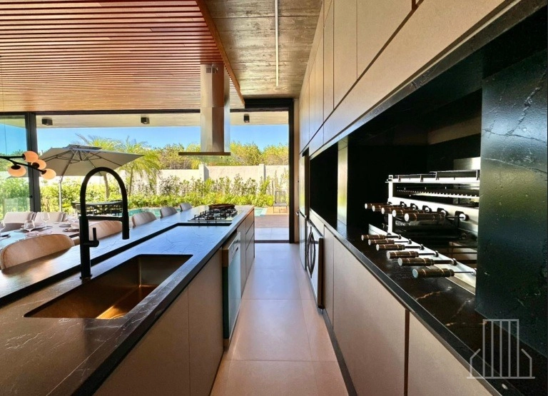 ESPETACULAR CASA DE ALTO PADRÃO NO CONDOMÍNIO COSTA SERENA –: 19ª foto da galeria de imagens do imóvel