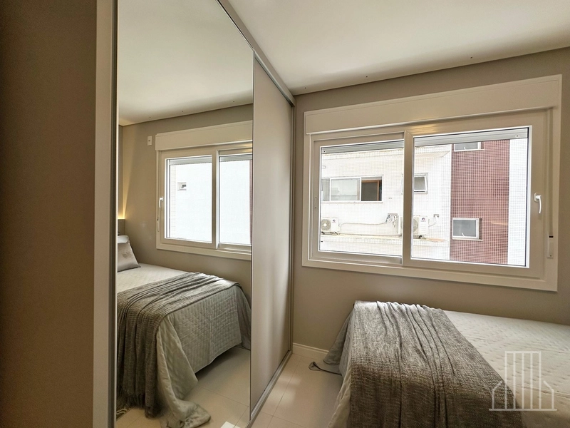 LINDO APARTAMENTO NO CENTRO DE CAPÃO DA CANOA, A POUCOS PASSOS DO MAR!: 11ª foto da galeria de imagens do imóvel