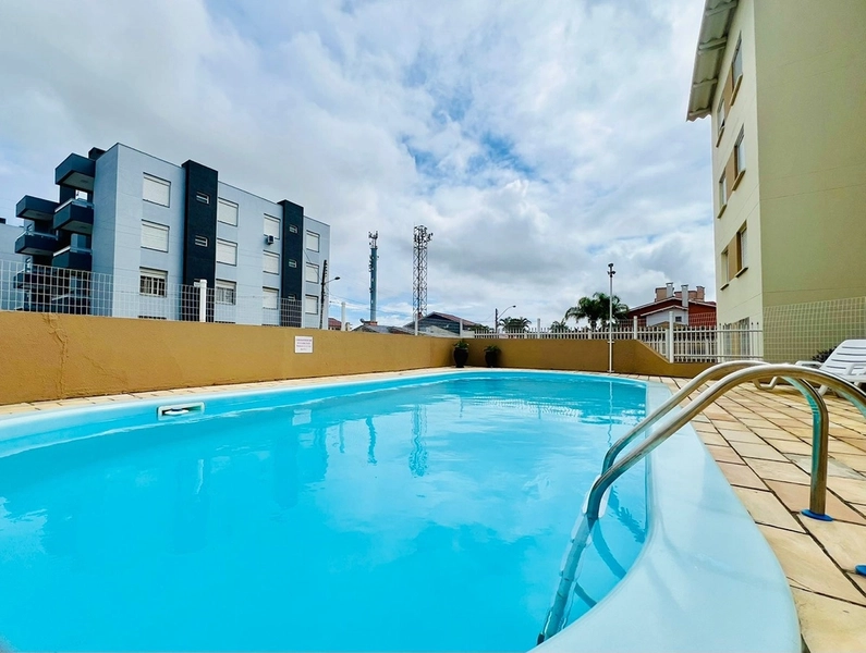 KITNET TÉRREO TRANSFORMADO EM 1 DORMITÓRIO, ACEITA FINANCIAMENTO BANCÁRIO E ESTÁ LOCALIZADO EM CAPÃO NOVO!: 2ª foto da galeria de imagens do imóvel
