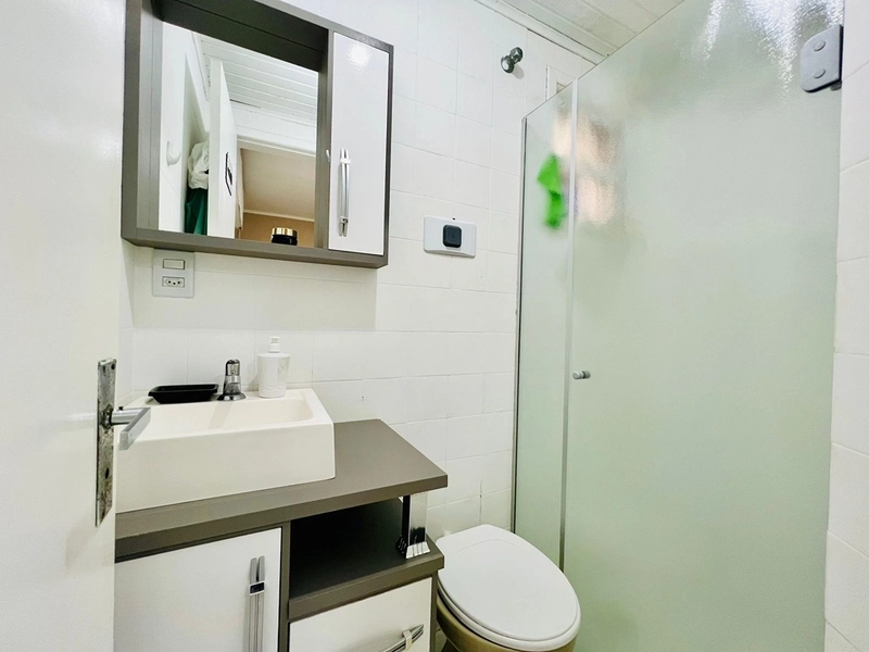 KITNET TÉRREO TRANSFORMADO EM 1 DORMITÓRIO, ACEITA FINANCIAMENTO BANCÁRIO E ESTÁ LOCALIZADO EM CAPÃO NOVO!: 23ª foto da galeria de imagens do imóvel